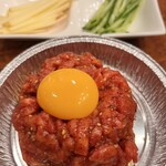 焼肉 スタミナ苑 - ユッケ