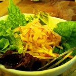 エガサン - 紫タマネギのサラダ