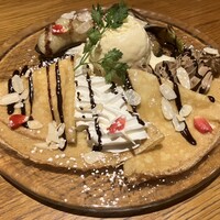 Seafood bar Ermitage 横浜鶴屋町店 - 薪焼きバナナショコラクレープ