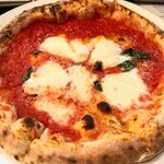 pizza world & m - マルゲリータ