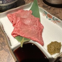 個室焼肉 さんびょうし 別邸 - 