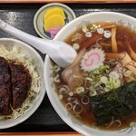 Gyuuni Uya Shokudou - Ｂセット　ラーメン＋ソースカツ丼