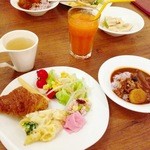 元気な食卓 - ランチビュッフェ♡