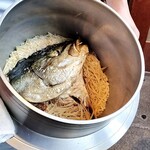 宇豆基野 - ぶりの釜飯