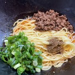 汁なし担々麺 階杉 周南店 - 汁なし担々麺