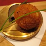 にくの匠 三芳 - 海老芋と銀杏の油もの1