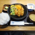 オサカナヤ YOSHINO - 広島産 牡蠣フライ定食 1,000円 ♪