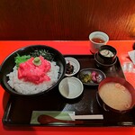 Tsukiji Den - 中落ち丼