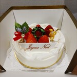 オーボンヴュータン 尾山台店 - 何とも美しい見た目のケーキ！