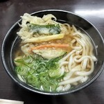 うどん秀 - 野菜天うどん 500円