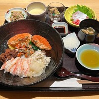 越前がに・旬のお料理 らでん - 