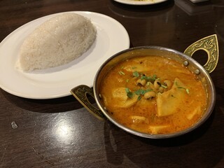 ナングロガル - じゃがいもと筍のスープカレー