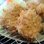 とんかつ専門店 かつ一 - ひとくちロースかつ＆ジューシーカキフライ