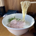 RAMEN 青ニ彩 - 鶏白湯RAMEN 塩。旨し。