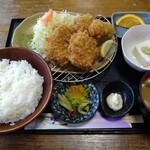 とんかつ専門店 かつ一 - ひとくちロースかつ＆ジューシーカキフライ