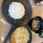 タイ料理ジャンピー - 