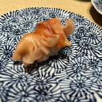 Tennenhommaguroarisozushi - 赤貝