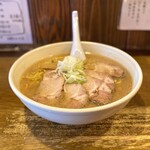 札幌ラーメン 北道 - ・みそチャーシューメン 1,080円/税込
・大盛り 120円/税込