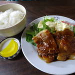 ハンター - 豚の生姜焼き800円とライス200円