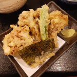 うどん居酒屋 麦笑 - 舞茸天旨い！