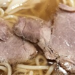 中華蕎麦 金魚 - 塩梅のいい味付けのチャーシュー