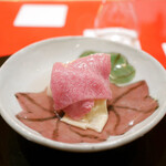 にくの匠 三芳 - 「しゃぶしゃぶ」神戸川岸牧場ミスジのシャブシャブと生湯葉、蕪 2017年12月