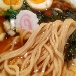 鳥人 - 麺の感じ