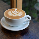 AKHA AMA COFFEE - カフェラテ＠税込650円