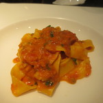 オルティージャ - 甘海老の濃厚トマトクリームのパッパルデッレ