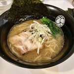 無垢 ツヴァイテ - 「無垢ラーメン」の全体アップ②…