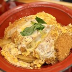 家族亭 - クリスマスランチはカツ丼