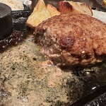 Toshi - たっぷり山わさびハンバーグ