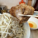 自家製ラーメン大者 - 本日の豚さん