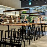 Dam brewery restaurant - えーと、独り占めの店内。あまり空いていても入りづらいですね(^^;)