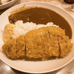 229067368 - 【2023年12月】国産極上ロースカツ＆豚バラ煮込カレー＠1,000円。