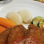 キッチン ブルー グローブ - 備え付け野菜のアップ