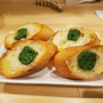 カジュアルフレンチBar 7FUKU - 何故かいきなりバゲット