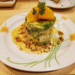 カジュアルフレンチBar 7FUKU - アボカドとホタテのタルタル