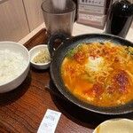 やよい軒 西新宿店 - 辛旨チゲ定食910円