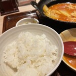 やよい軒 西新宿店 - ご飯おかわり並150g