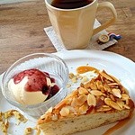 西新五丁目 あかり珈琲 - 紅茶とケーキ