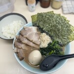 横浜家系ラーメン 田中 - 