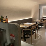 229083311 - 店内