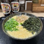 Honkakuha Hakata Udon Hasida Taikiti - たい吉うどん¥1250、岩海苔¥100、瓶ビール（中）¥600