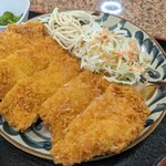 あんぶれら - チキンカツはこのボリューム！