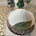 ミネロワ - モンテビアンコ「白い山」栗のクリームと生クリームが調和して美味しいモンブランです。