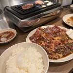 Yakiniku Reimen Kamechan - 