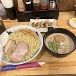 麺屋 ベース - 