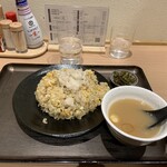 和風回鍋肉専門店 だしや。 - 禁断の背脂チャーハン