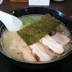 喜奴屋 - 豚骨チャーシュー麺